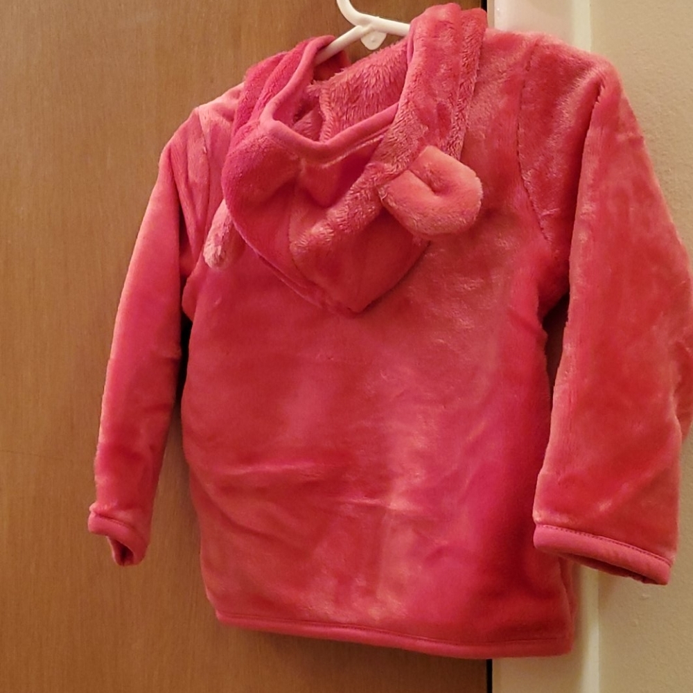 🎉Host Pick🎉 Girls Pink Furry Fleece Bear Hoodie With Pockets - Picture 4 of 5